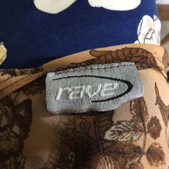 Rave Brown & Tan Long Sleeve V Neck Top - Picture 5 of 5